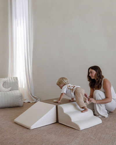 #color_ecru-tan-fawn-stripe